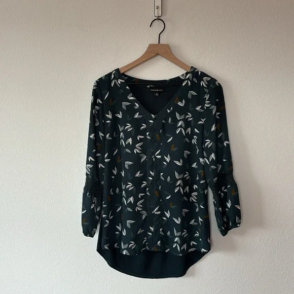 Fortune + Ivy Brooker Mixed Material Blouse - Picture 3 of 8